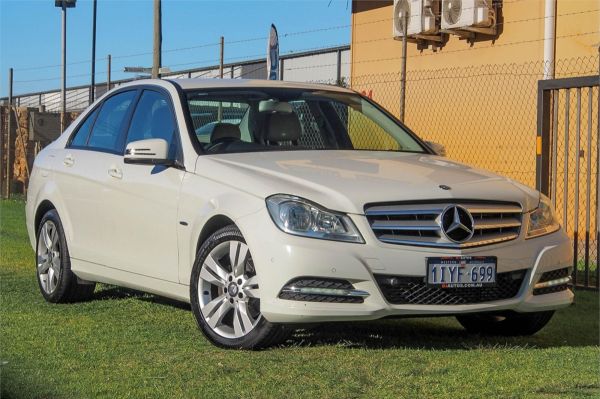 2012 Mercedes-Benz C-Class W204 C200 BlueEFFICIENCY image