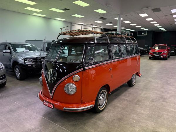 1971 Volkswagen Kombi Transporter Bus Type 2 Microbus image