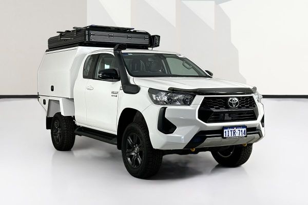 2025 Toyota Hilux GUN126R SR image