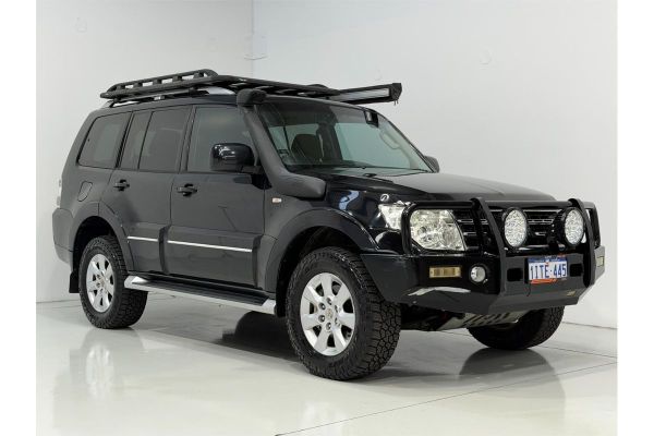 2010 Mitsubishi Pajero NT GLX image