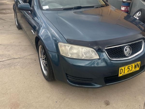 2011 HOLDEN COMMODORE 4D SEDAN VE II OMEGA image