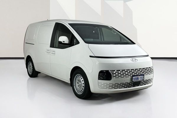 2023 Hyundai STARIA LOAD   image