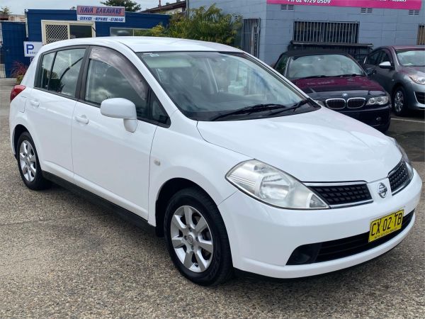 2009 Nissan Tiida C11 ST-L image