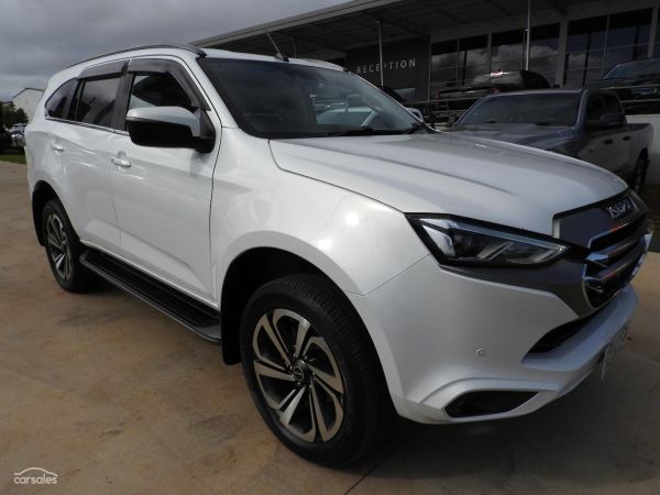 2021 Isuzu MU-X  LS-T image