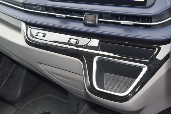 2026 LDV Deliver 9 LWB High Roof LWB Auto MY24 image