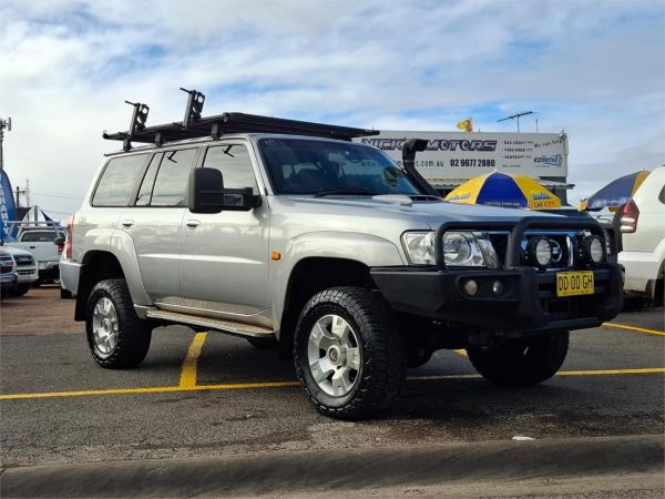 2012 Nissan Patrol GU 7 ST image