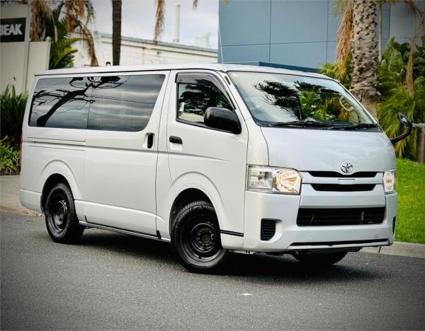 2018 Toyota Hiace Wagon GDH201 DX image