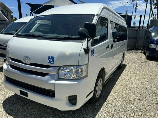 2014 Toyota HiAce KDH201 DX White 4 Speed Automatic Van image