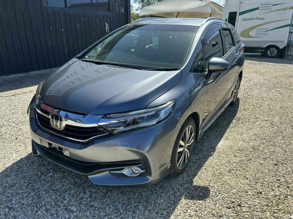 2018 Honda Shuttle GP7 (Hybrid) Grey Continuous Variable Wagon image