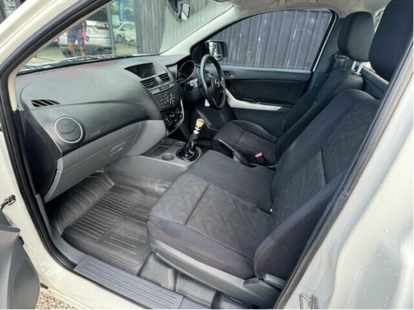 2014 Mazda BT-50 MY13 XT Hi-Rider (4x2) White 6 Speed Manual Cab Chassis image