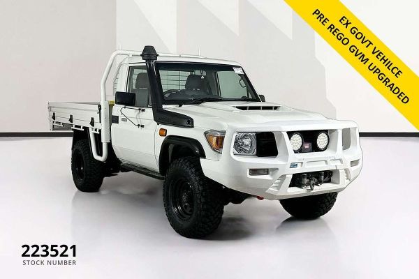 2018 Toyota Landcruiser VDJ79R Workmate image
