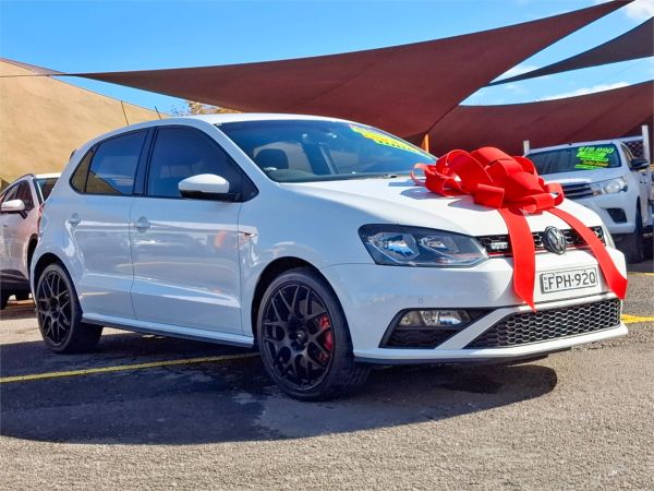 2015 Volkswagen Polo 6R GTI image