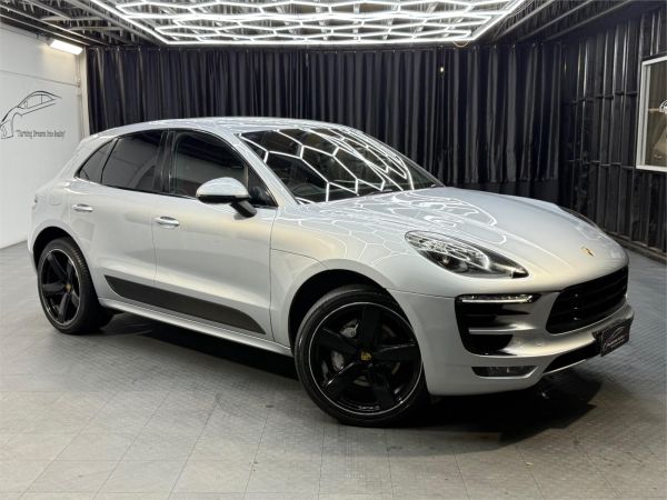 2015 Porsche Macan Wagon 95B MY15 S image