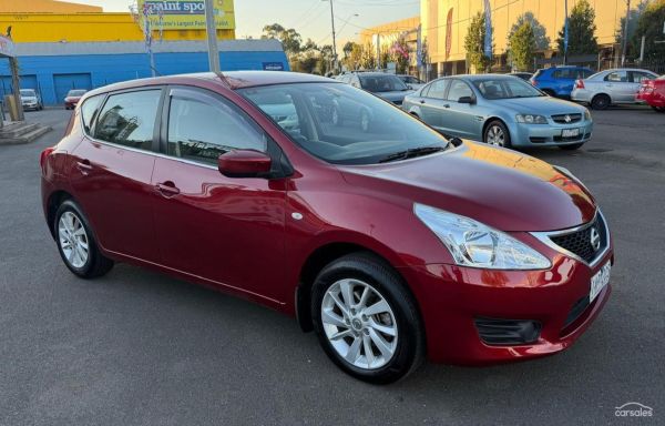 2013 Nissan Pulsar C12 ST image