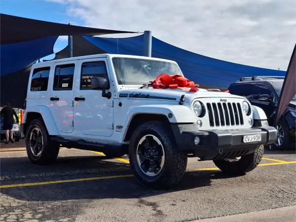2014 Jeep Wrangler JK Polar image