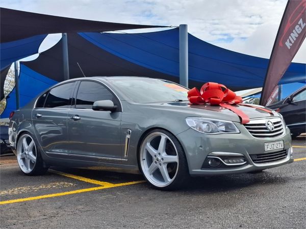 2015 Holden Calais VF V image