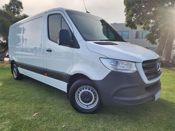 2019 Mercedes-Benz Sprinter VS30 311 image