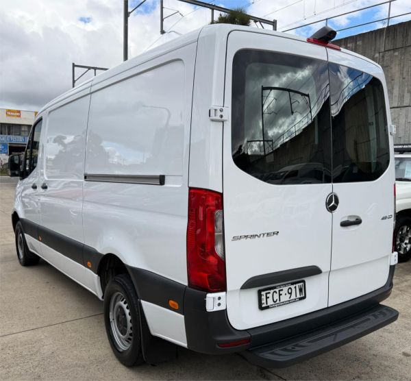 2023 Mercedes-Benz Sprinter VS30 417 Transfer image