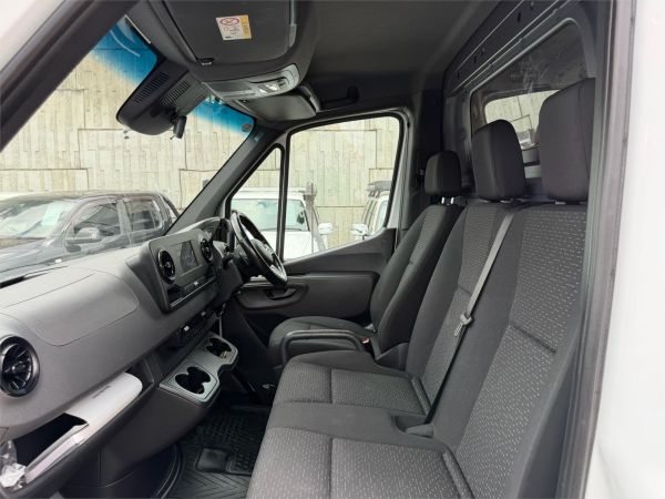 2023 Mercedes-Benz Sprinter VS30 417 Transfer image