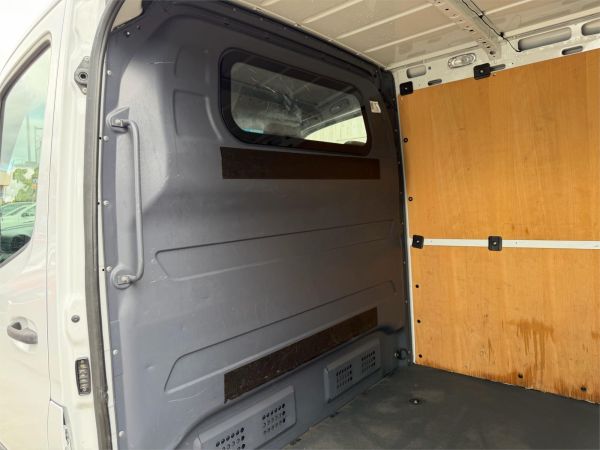 2023 Mercedes-Benz Sprinter VS30 417 Transfer image