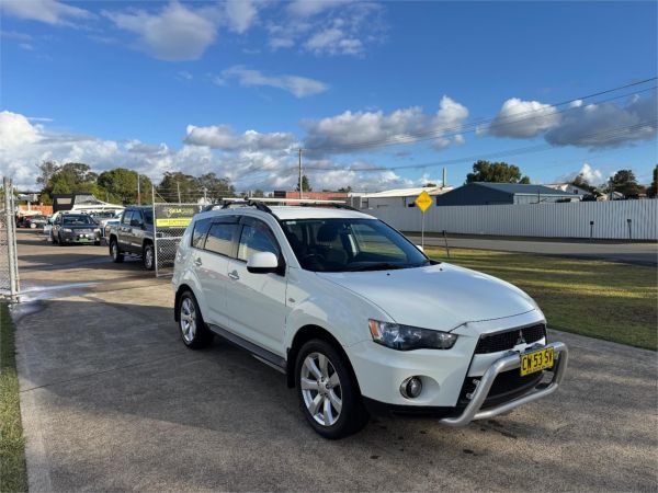 2011 Mitsubishi Outlander ZH VR image