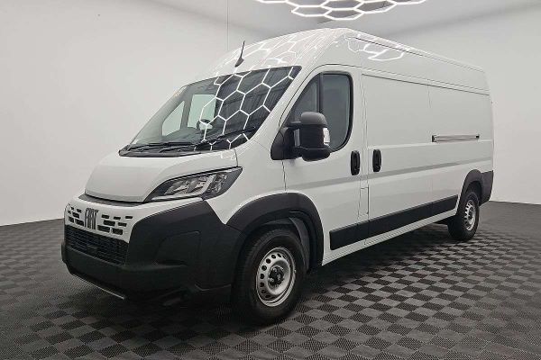 2026 Fiat Ducato Series 2 LWB Mid Roof image