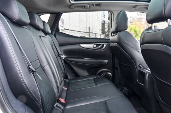 2017 Nissan QASHQAI Wagon J11 Series 2 N-TEC image