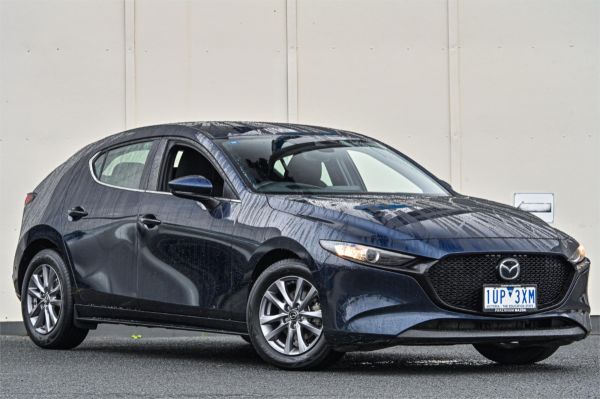 2021 Mazda 3 BP2H7A G20 Pure image