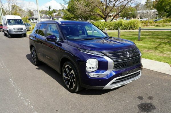 2023 Mitsubishi Outlander ZM MY24 Aspire 7 Seat (2WD) Blue 8 Speed CVT Auto 8 Speed Wagon image