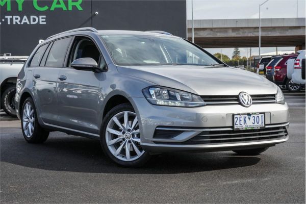 2019 Volkswagen Golf MK VII Comfortline image