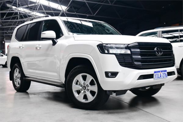 2024 Toyota Landcruiser FJA300R GXL image