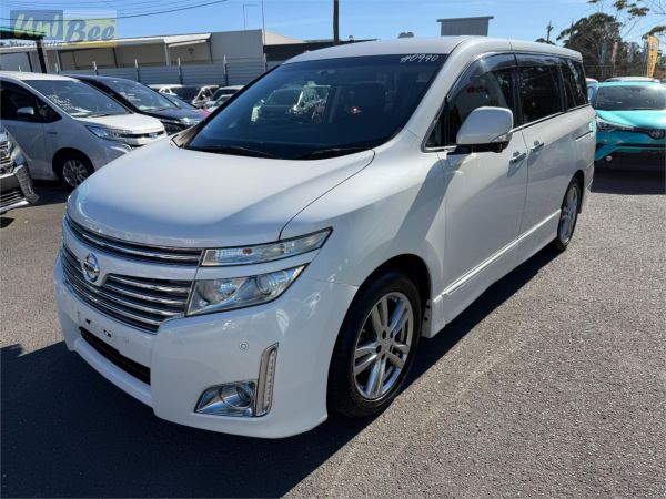 2013 Nissan Elgrand Wagon PE52 Highway Star image