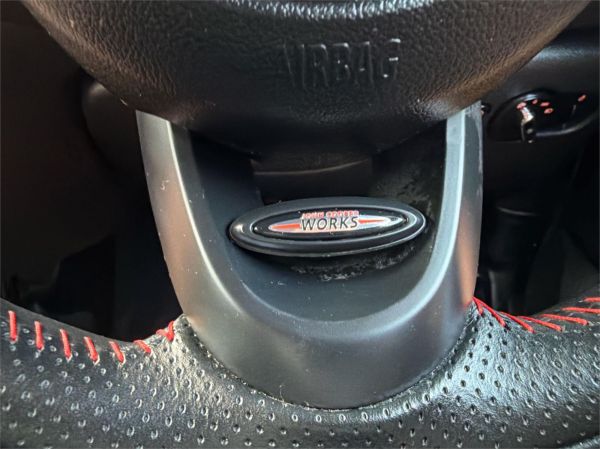 2015 MINI Hatch Hatchback F55 Cooper S image