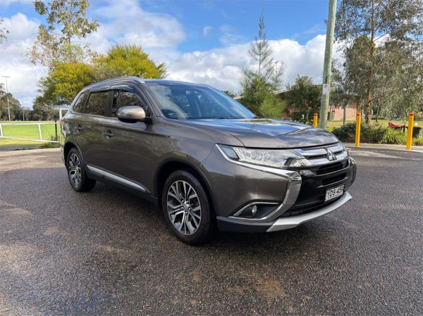 2015 Mitsubishi Outlander ZK XLS image