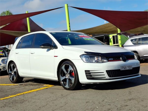 2013 Volkswagen Golf MK VII GTI image