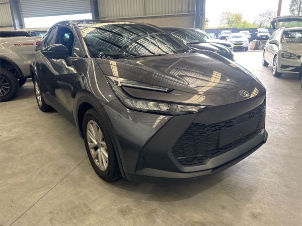 2024 Toyota C-HR Wagon ZYX20R GXL image