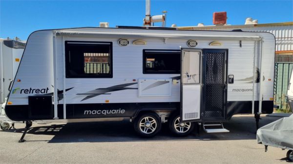2013 Nissan Caravan Dinette DX image