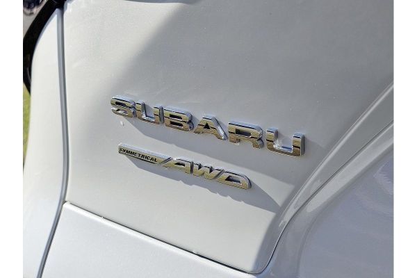 2025 Subaru Solterra EW Touring image