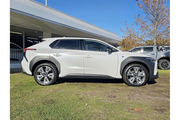 2025 Subaru Solterra EW Touring image
