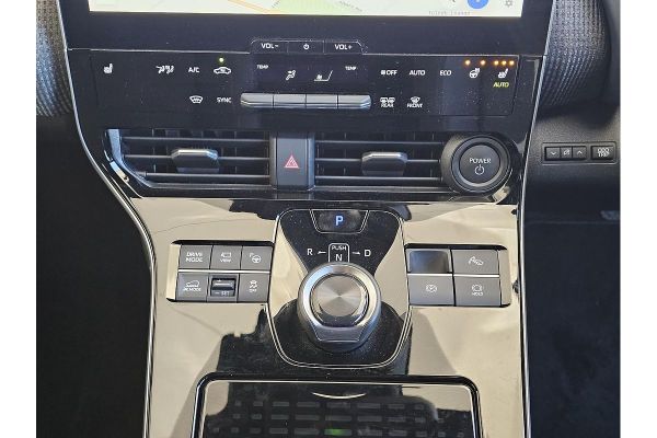 2025 Subaru Solterra EW Touring image