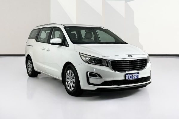 2018 Kia Carnival YP S image