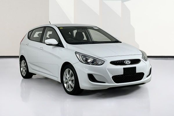 2019 Hyundai Accent RB6 Sport image
