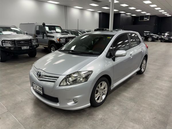 2011 Toyota Corolla Hatchback ZRE152R MY11 Levin ZR image