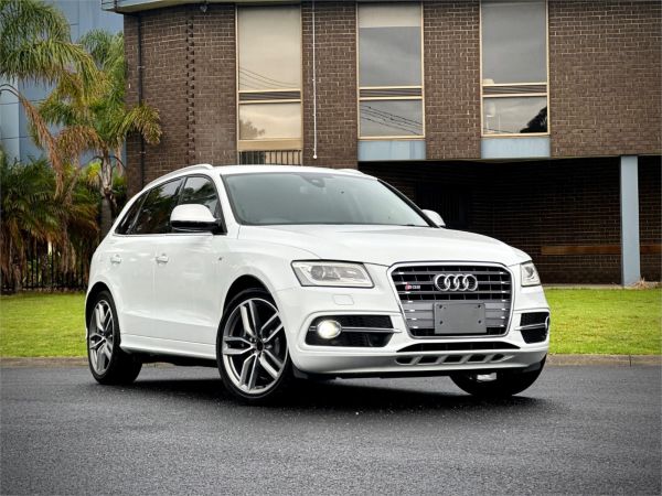 2014 Audi SQ5 Wagon 8R image