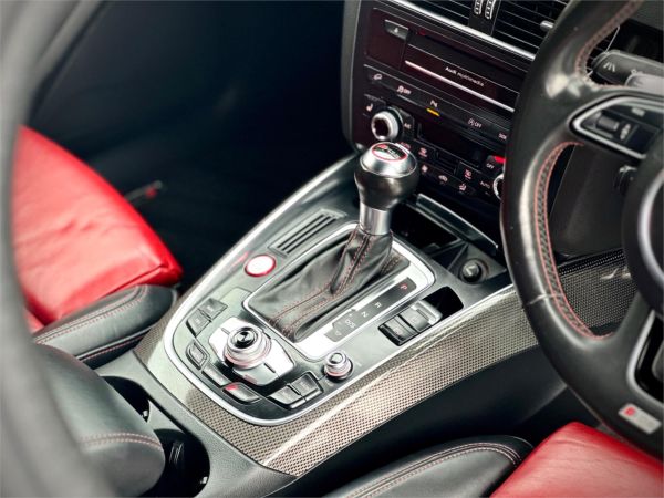 2014 Audi SQ5 Wagon 8R image