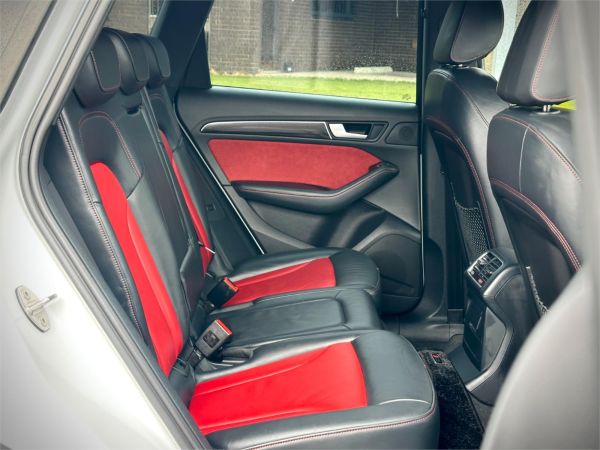 2014 Audi SQ5 Wagon 8R image
