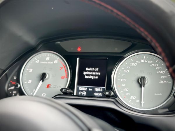 2014 Audi SQ5 Wagon 8R image