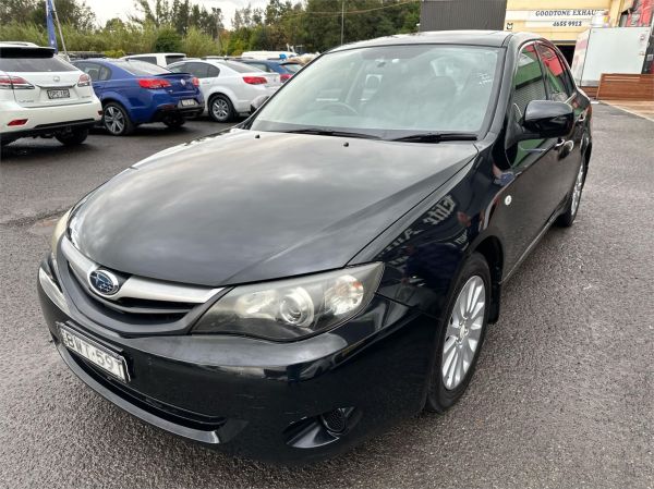2011 Subaru Impreza MY11 R image