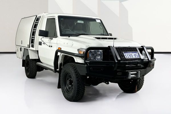 2020 Toyota Landcruiser VDJ79R Workmate image