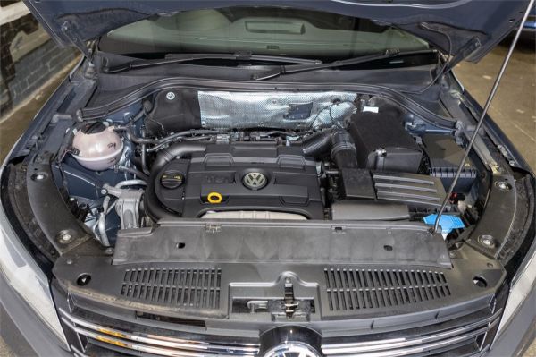 2015 VOLKSWAGEN TIGUAN 4D WAGON 5NC MY16 118 TSI (4x2) image